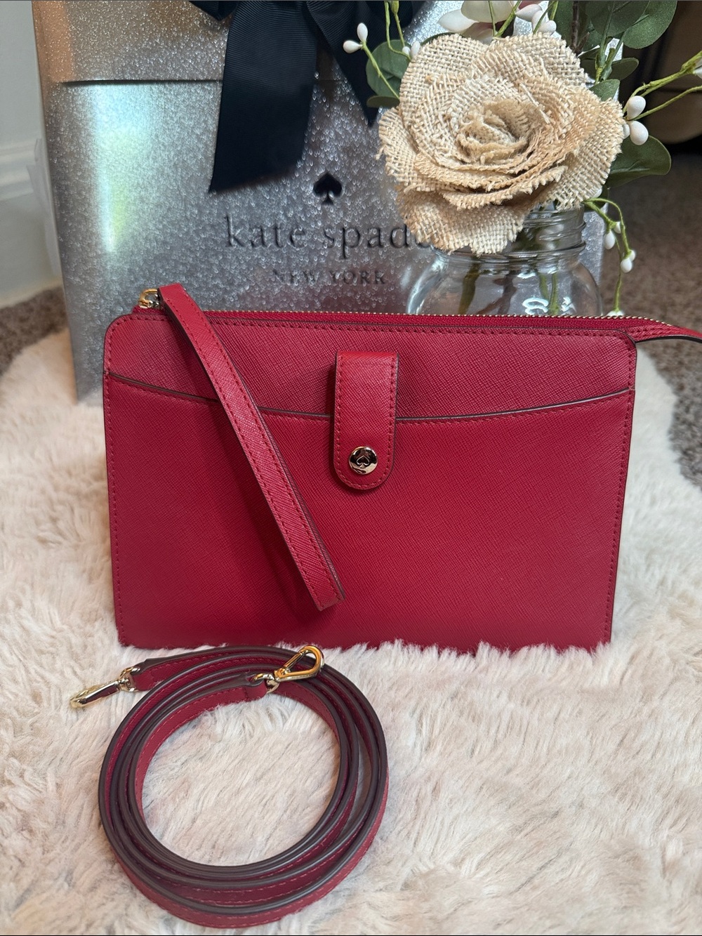 ✨ Kate Spade Laurel Way Hazy Rose Floral Large Roxanna Crossbody/Wrislet✨ - Picture 12 of 14